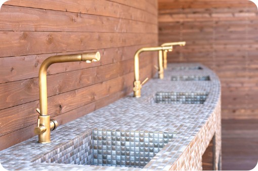 洗い場（冷水・温水）